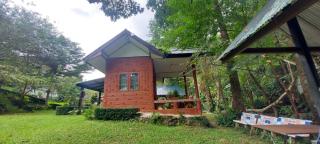 Ploy&Praew House 2 - - 8