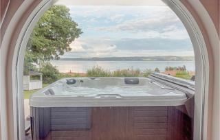 Amazing Home In Bankeryd With Jacuzzi - Bankeryd - 4