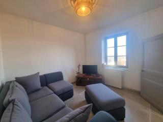 Gîte spacieux au Crozet - Animaux acceptés et WiFi - FR-1-496-341 - Le Crozet - 1