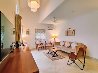 Riviera 01, Siolim- 3BHK Villa With Pool View - Siolim - 3