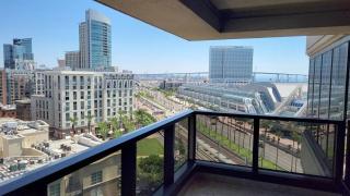 San Diego Harbor Club 1201 Gaslamp - 6