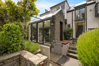 Lakeshore apartment with conservatory and terrace - Queenstown - 9