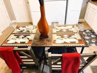 Cozy 3BR Getaway in Conway PA - 5