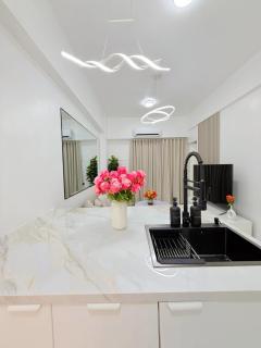 Le Luxe 102 by Ara li - Manila - 6