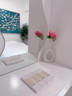 Le Luxe 102 by Ara li - Manila - 1