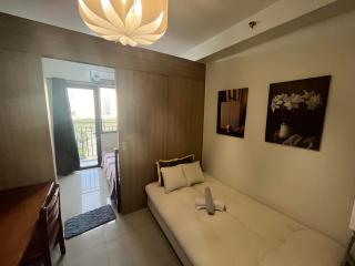 2Beds with Balcony&Wifi TV 4 Pax at Shore 2 MOA complex 834 - Manila - 2
