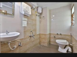 Darshan Hotel & Restaurant - 9