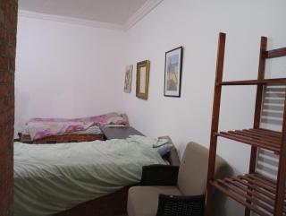 Small room with bathroom middle of town no AC no cooking facilities just for sleep - Hurghada - 0
