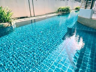 The beach bangsaen condo daily room Poolside - 3