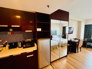 Royal Crown Scsp 963 KK CBD Near Imago - 7