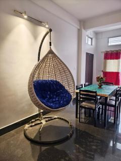 Hazarika Inn - Guwahati - 8