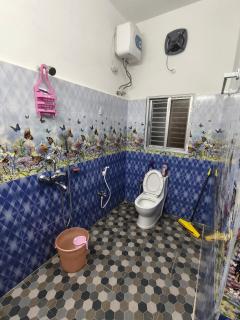 Hazarika Inn - Guwahati - 7