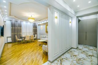 Vip Apartment central park - Bakoe - 5
