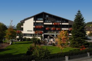 Hotel Restaurant Rössle - Rankweil - 0