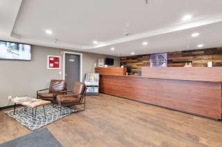 Basecamp Puyallup a Travelodge by Wyndham - Puyallup - 7