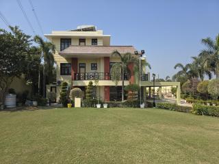 Pandya Farm - - 0