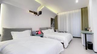 西双版纳回见江景酒店 - 6