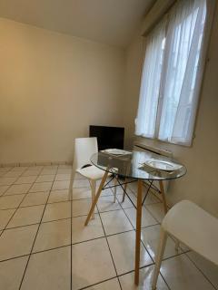 Studio Centre Ville NANCY Wifi et Smart TV - Nancy - 7