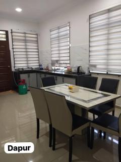 Sofiyyah Homestay - 1