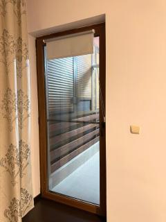 R Room - Otopeni - 9