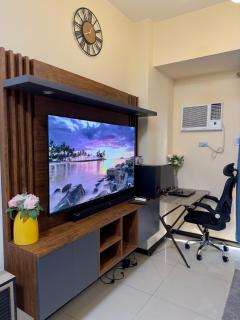 Bayfront Bliss- Pet-Friendly Suite near Airport, PICC & Star City - Manila Bay Views, Fast Wi-Fi, Netflix & Pool Access - Manila - 8