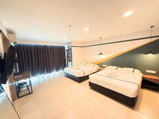 Smile Hotel Seri Kembangan - 1