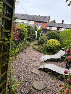Lilac Cottage - 1