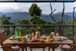 Whispering Waters - breathtaking vistas of hills! - Jambur - 4