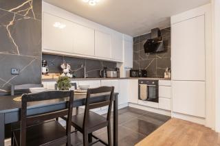 Shepherds Haven Luxury 4 Bed Flat With Self Check In - Londra - 4