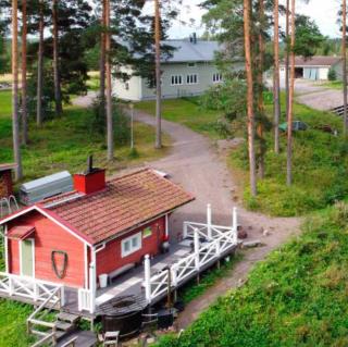 KoloCabins - Hiitolanjoki 1 - 1