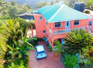Belle Sunrise Villa Cozy Tropical Escape for a Local Experience - Soufriere - 9
