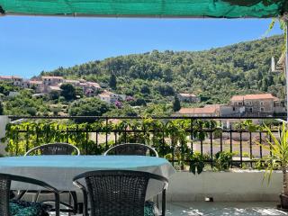 Apartman Nerium - Stari Grad (Cittavecchia) - 3