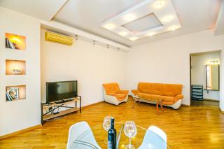 Boulevard Apartment by Baku Housing - Baku - 8