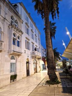 Riva Luxury Suites - Split - 5
