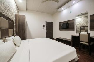 Townhouse Hollywood Heights - Amritsar - 4
