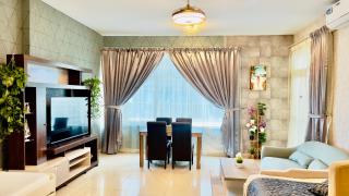 Best Place Holiday Home Free Parking - Ajman - 3