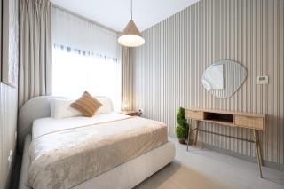 1BR Apartment With Balcony - 9 Mins to Sharjah Airport - Balcony Breeze - 7