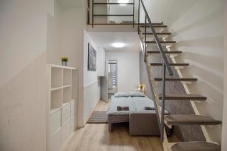 4 Room 2 Bathroom Super Central Large Home with AC - Budapeste - 1