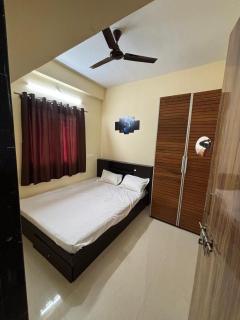 1BHK Cozy Stay3 - Mundhva - 9