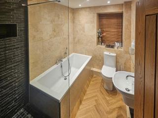 Newfold Cottage - Bowness-on-Windermere - 1