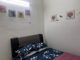 Izani Homestay - Bandar Pusat Jengka - 1