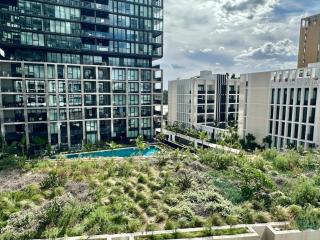 Spacious Pool View Apt in Olympic Park - Sídney - 9