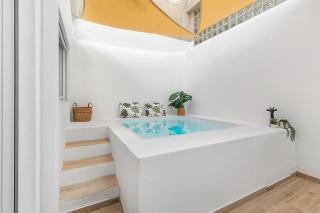 Urban Chic Oasis with AC, Private Pool and Wifi - Alicante - 0