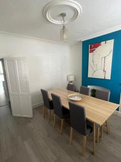 Whole House - 5 mins to train station, M1 & M69 - Enderby - 2