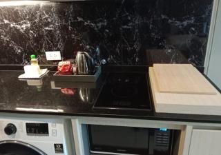 BnB Homes Modern Sea Breeze apartment with 6 Swimming Pools & Restaurants - Surin Beach - 5