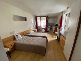 Studio 4 Pers avec Wifi, Balcon et Parking - Brides-les-Bains - FR-1-512-195 - Brides-les-Bains - 0
