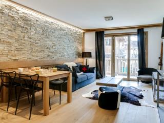 Luxueux T3 contemporain à Courchevel Village, proche pistes et commerces, avec balcon et parking - FR-1-562-30 - Courchevel - 4