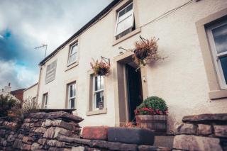 The White Horse Inn Bunkhouse - 9