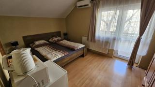 Rózsakert Apartmanház - Hajdúszoboszló - 4