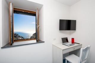 Terrace Belvedere suite- Amalfi coast - free park- Pontone -Scala - 5